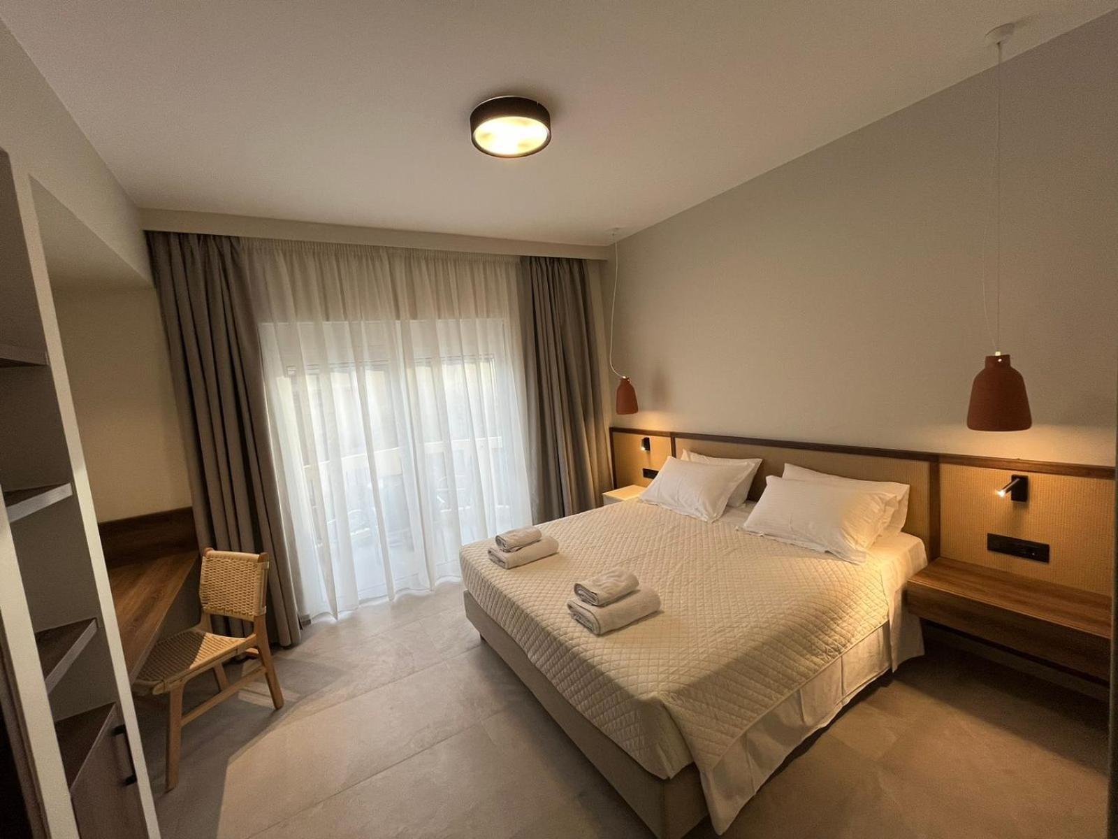 Mediterranean Sea Top Floor Палеохора Экстерьер фото