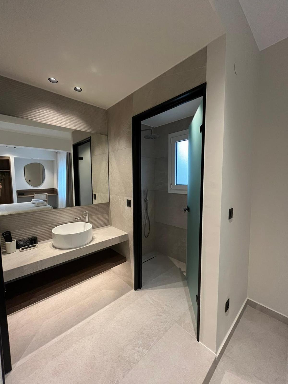 Mediterranean Sea Top Floor Палеохора Экстерьер фото